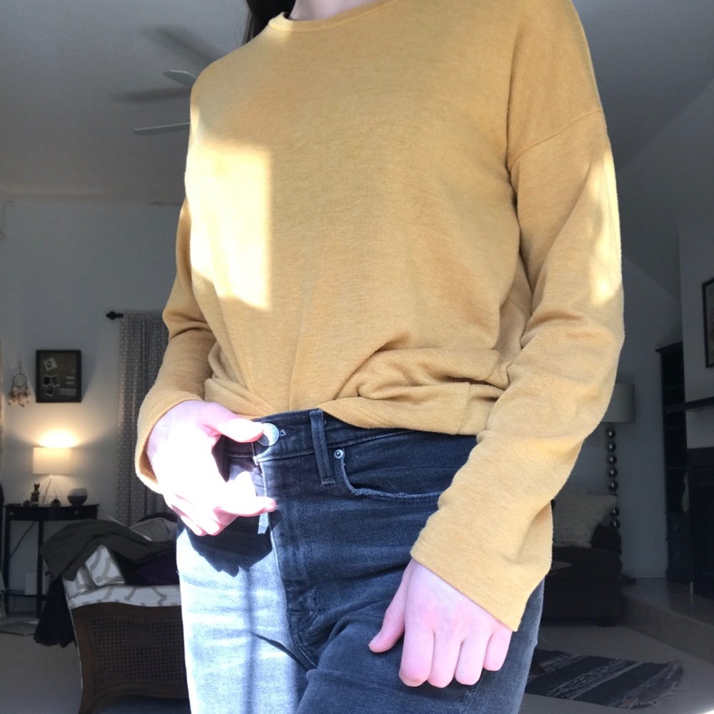 Mustard yellow sweater